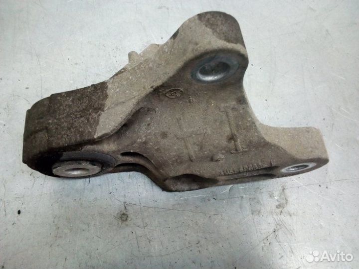 Кронштейн кпп задний Ford Focus 2 qqdb 2007