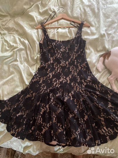 Разгружаю гардероб 42-44-46