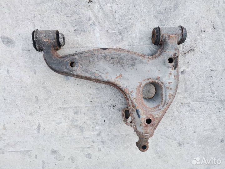 Рычаг передний левый нижний Mercedes CL C140
