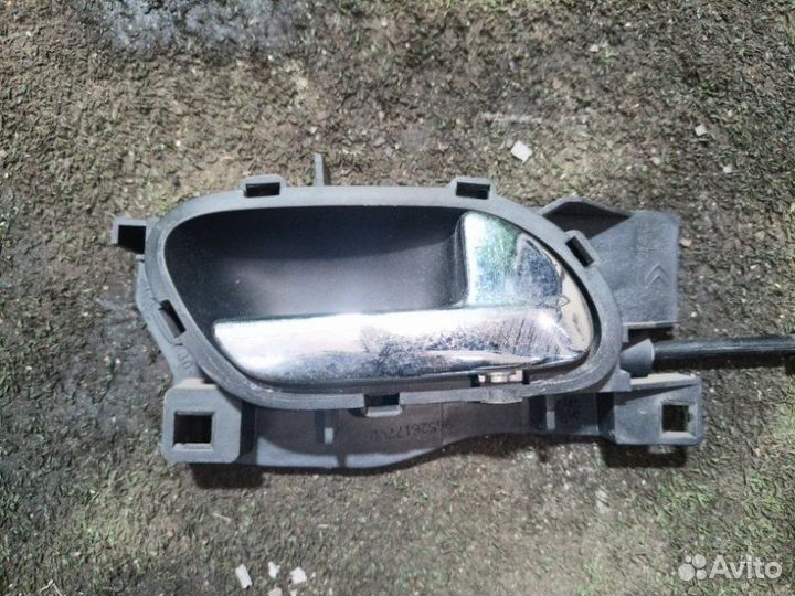 Ручка двери внутренняя передняя правая Peugeot 407