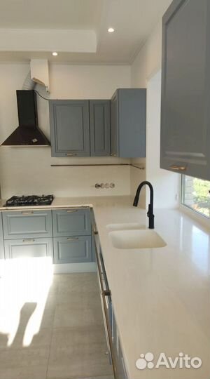 Современные кухни на заказ