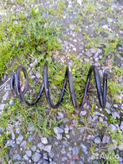 Пружина передняя на киа спортайж3 б.у