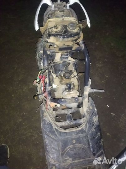 Продается скутер не на ходу надо за водную лапку