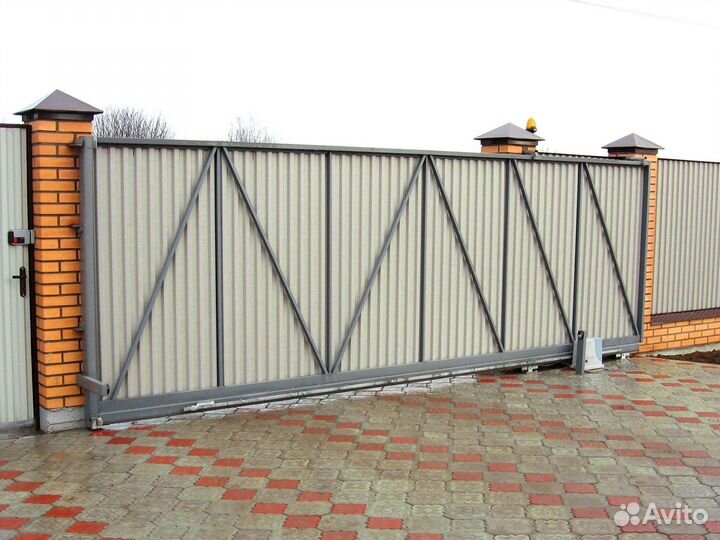 Ворота в загородный дом 