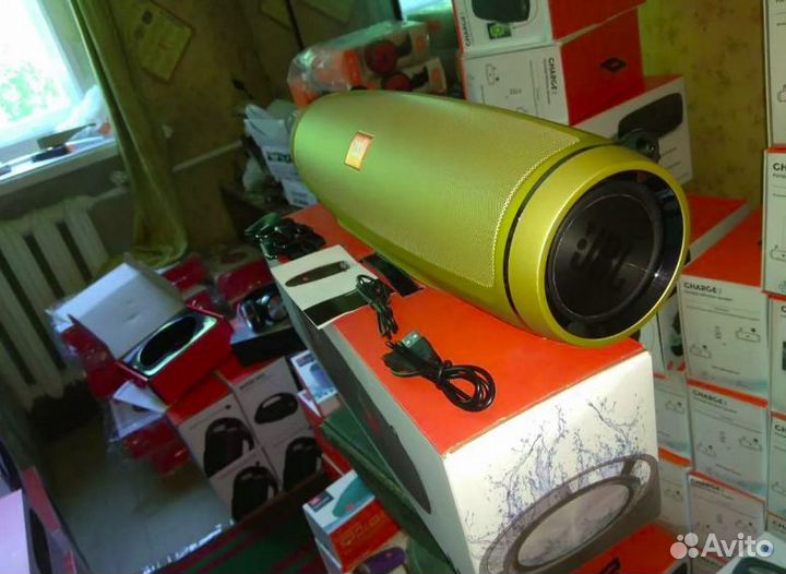 Колонка JBL