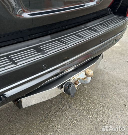 Фаркоп на toyota land cruiser 200
