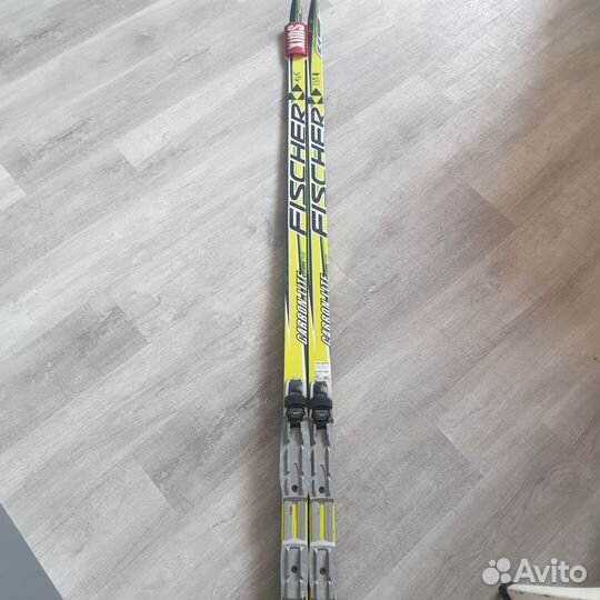 Лыжи беговые fisher классические с палками