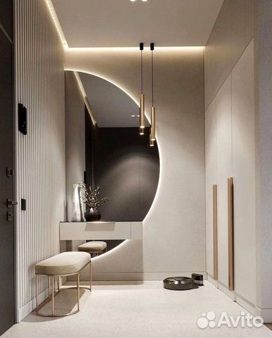 Полукруглое зеркало с подсветкой на заказ