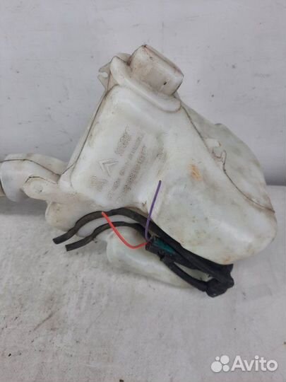 Бачок омывателя Peugeot 207 хэтчбэк 3 дв. 1.4 KFU