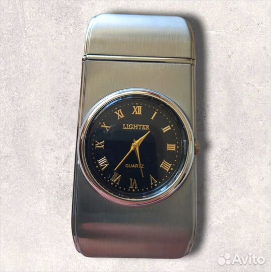 Подарочная газовая серебристая зажигалка с часами