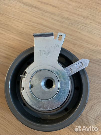 Ролик натяжной ремня грм ауди А3,ауди А4