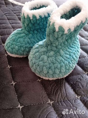 Носочки детские вязаные