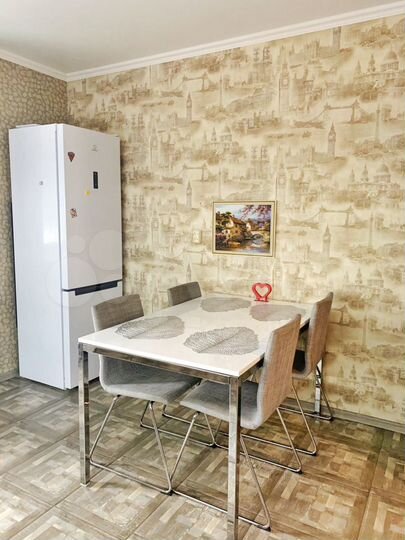 2-к. квартира, 70 м², 3/9 эт.