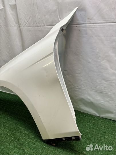 Крыло переднее левое BMW 3-Series F30