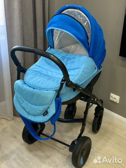 Коляска tuttis 3 в 1 и трость Happy baby