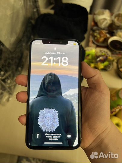 iPhone X, 64 ГБ