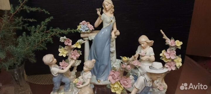 Статуэтки фарфор. Ангел. Подарок
