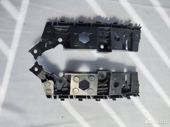 602000588AA Кронштейн перед бампера Chery Tiggo 7