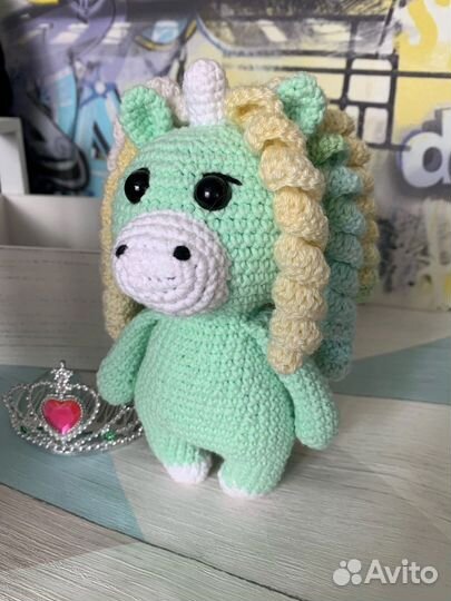 Вязаные игрушки единорожка, единорог
