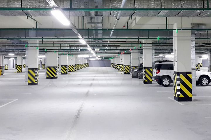 Машиноместо, 15 м²