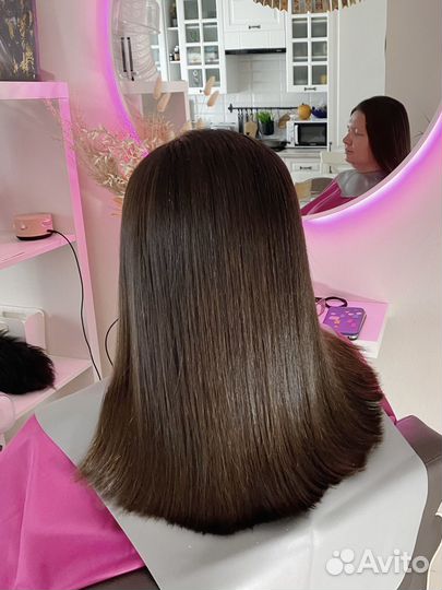 Кератиновое выпрямление волос