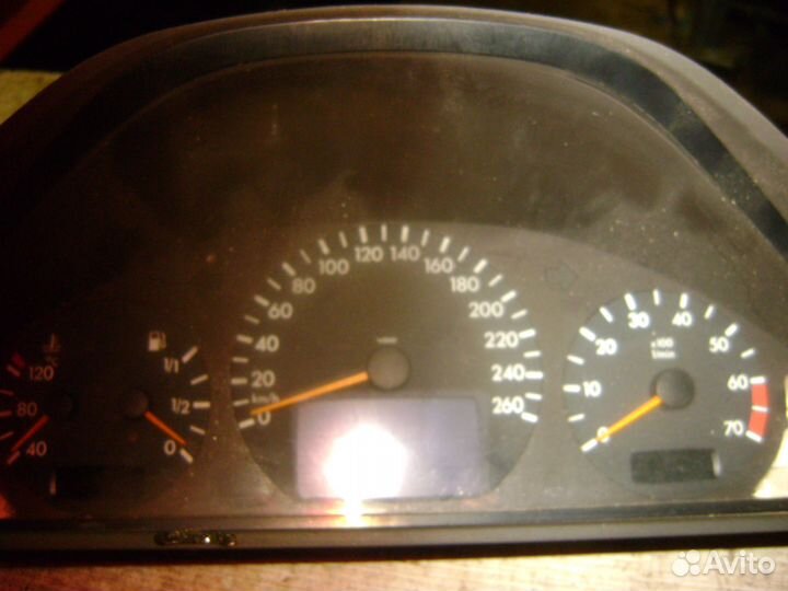 Комбинация приборов 87001357 Мерс C208 W168 W210