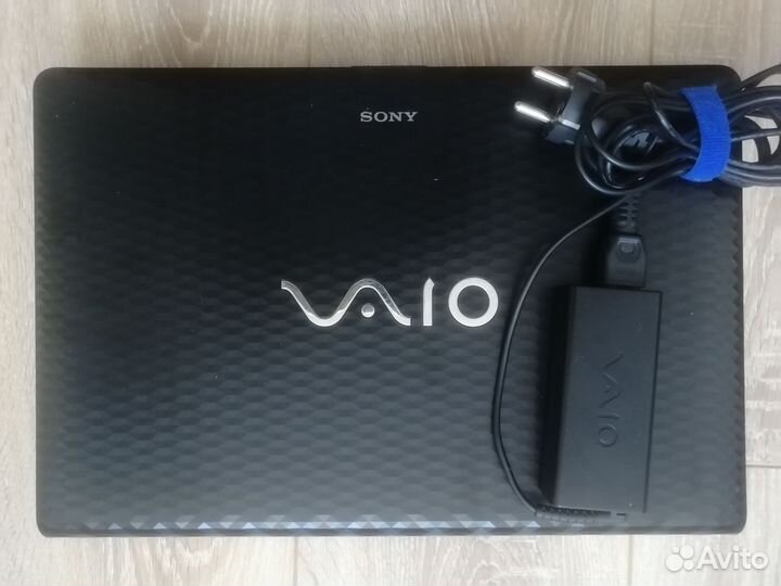 Ноутбук Sony vaio черный