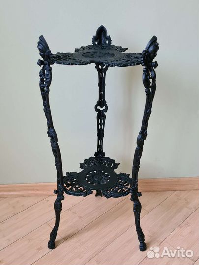 Ажурная чугунная этажерка, каслинское литьё