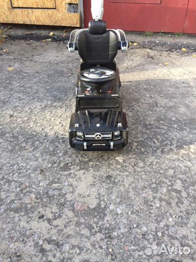 Толокар-электромобиль Mercedes-Benz