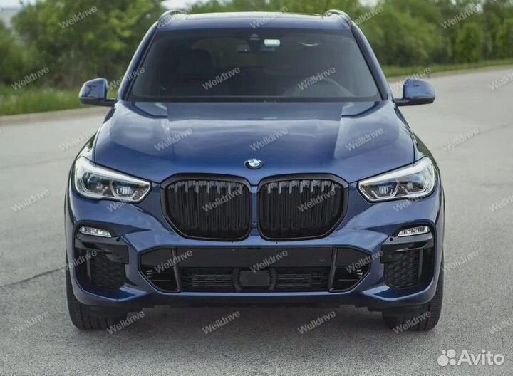 Решетка BMW X5 G05 стиль M-Performance черная