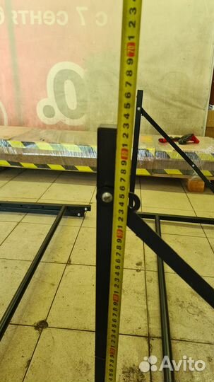 Кронштейн складной для автомобильных колес (полка)