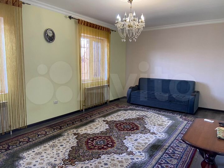 2-к. квартира, 85 м², 6/6 эт.