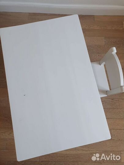 Детский стол и стул IKEA сундвик