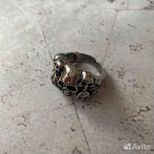 Sk8 кольцо affliction type