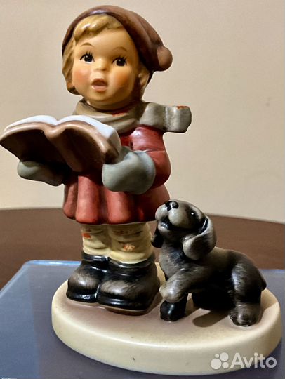 Фигурки детей.Цена за одну. Hummel, Германия
