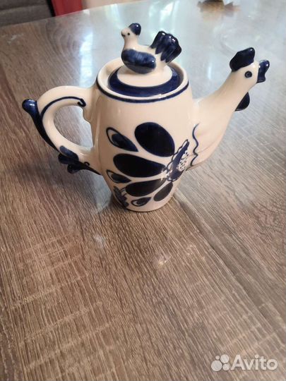 Чайник в форме петуха Гжель 1980