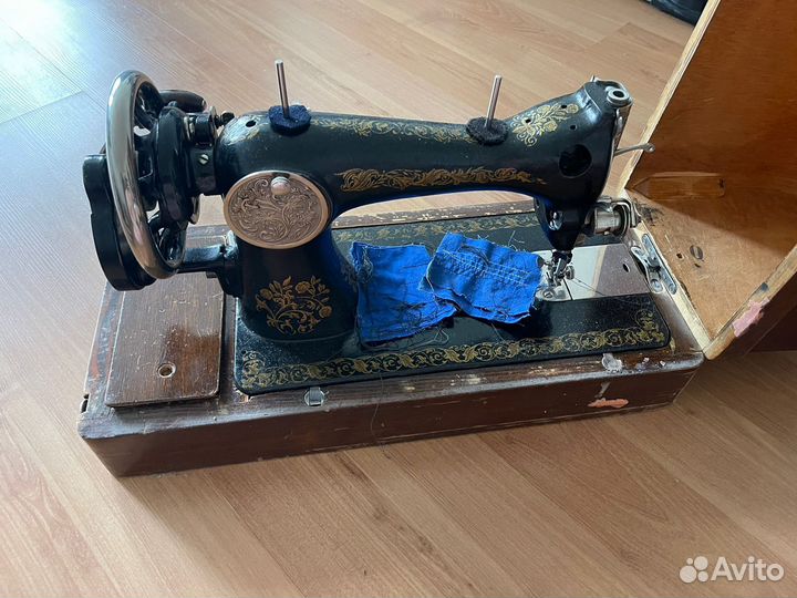 Швейная машинка подольская СССР
