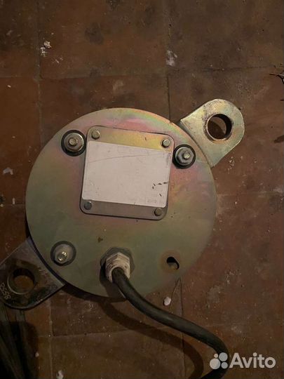 Датчик усилия