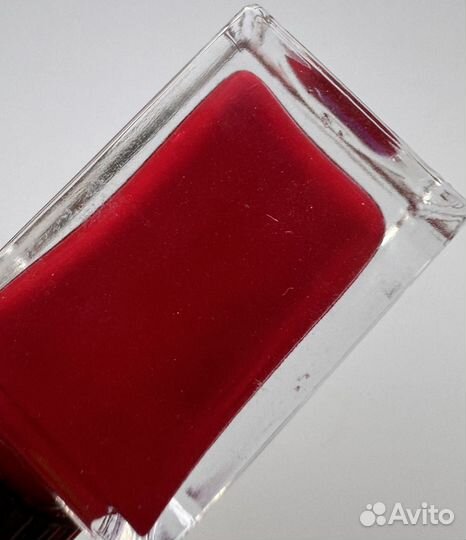 YSL лак для ногтей 6 rouge dada