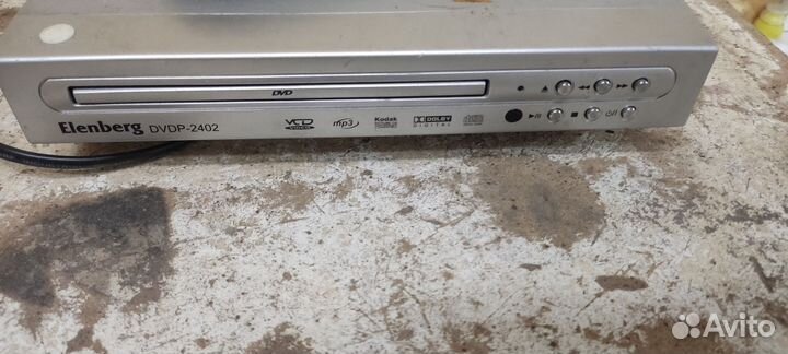 DVD плеер Elenberg dvdp-2402