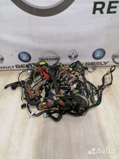 Проводка салона коса Renault duster