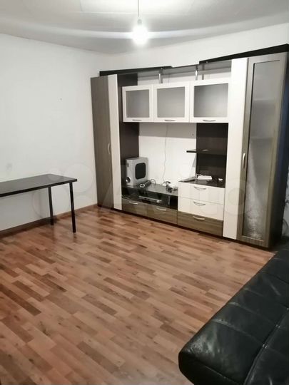 2-к. квартира, 47 м², 6/9 эт.
