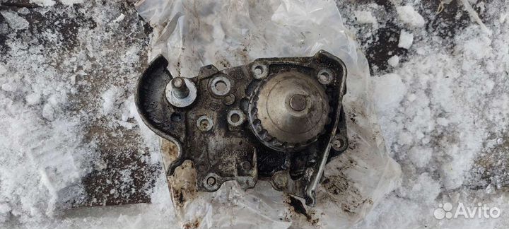 Помпа логан, ларгус