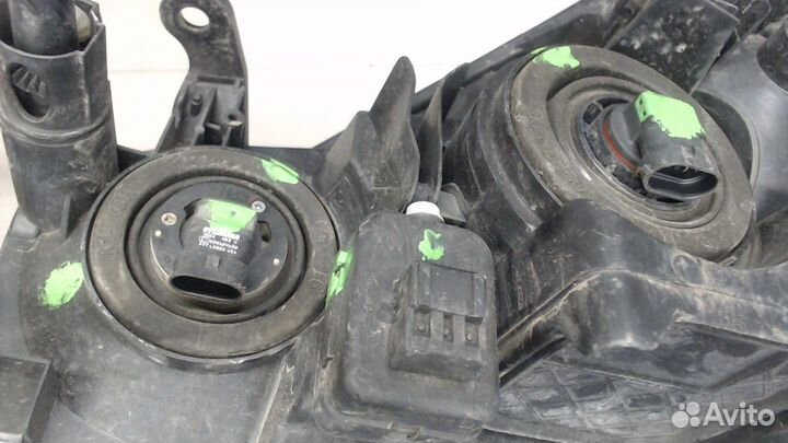 Фара (передняя) Toyota RAV 4, 2006