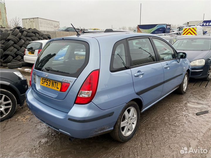 Разбор на запчасти Suzuki Liana