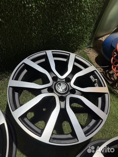 Литые Диски R17 5*112