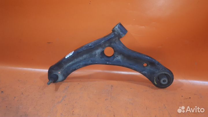 Рычаг передний левый Honda Fit hybrid GP5