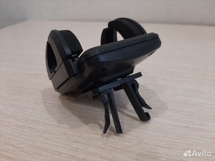 Держатель для телефона в машину воздуховод