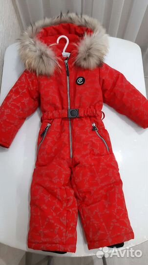 Зимний комбинезон для девочки