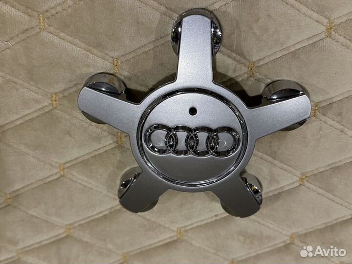 Колпачок диска / ступицы Audi 4F0601165N серые 4шт